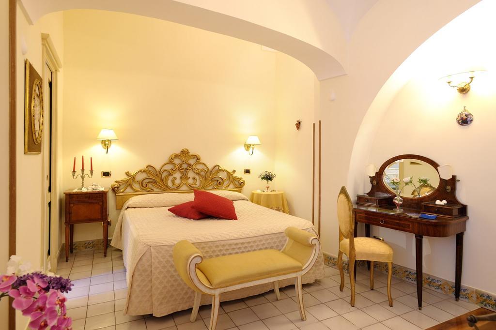Residenza Del Duca Amalfi Habitación foto